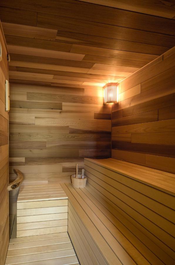 Apartman Nezichov 2 U Polocka Touzim Ngoại thất bức ảnh